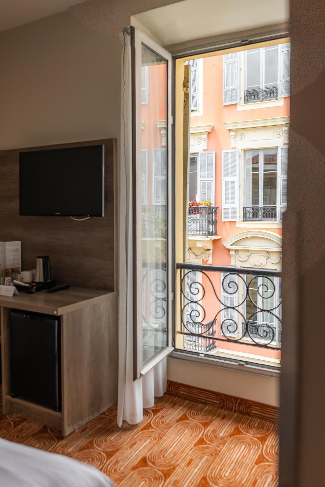 Hotel Le Seize, Centre 3*